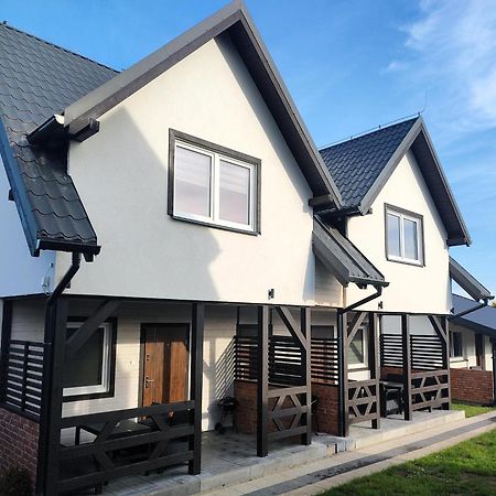 Comfortable Holiday Homes, Swimming Pool, เรวัล ภายนอก รูปภาพ