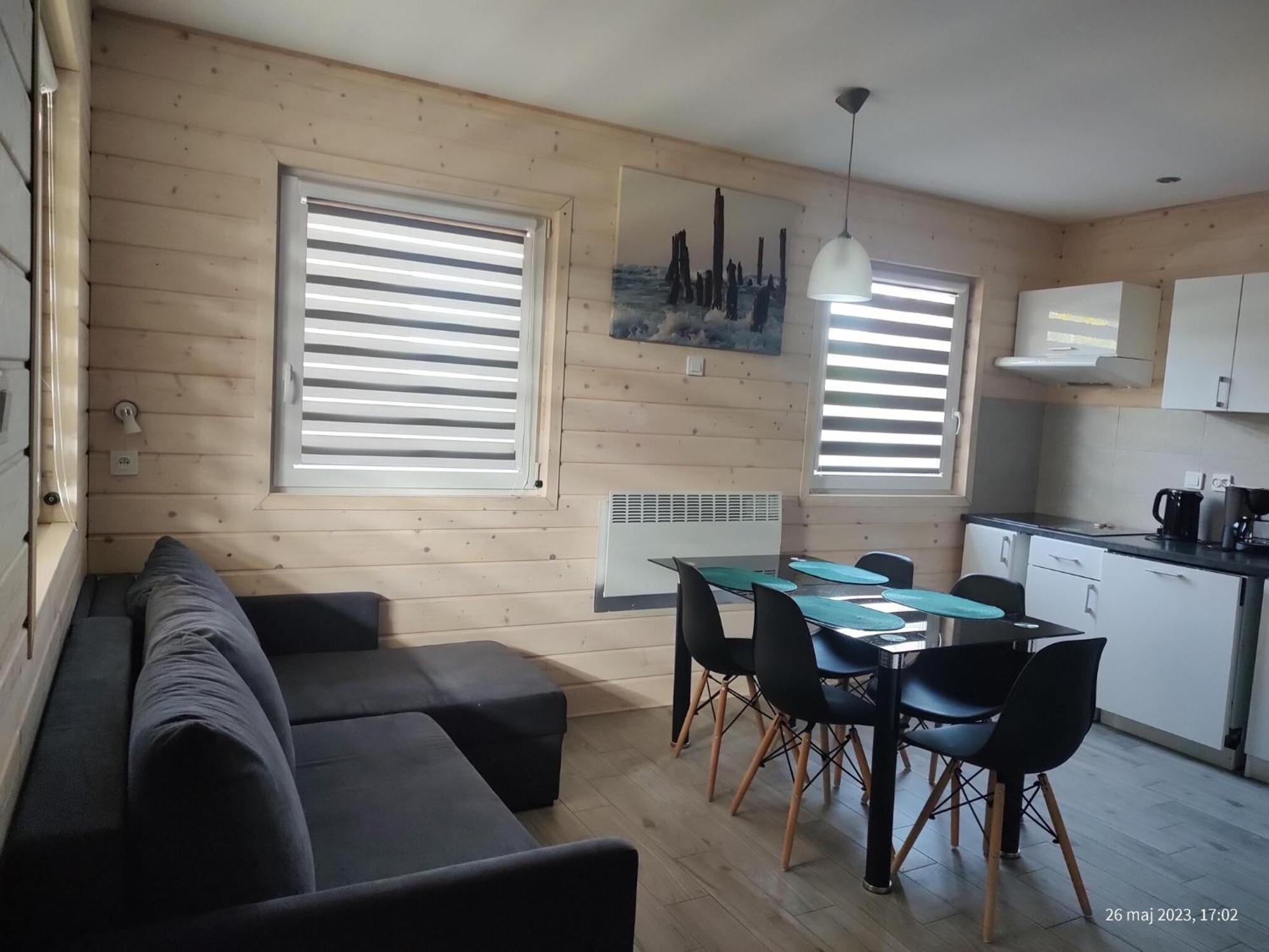 Comfortable Holiday Homes, Swimming Pool, เรวัล ภายนอก รูปภาพ