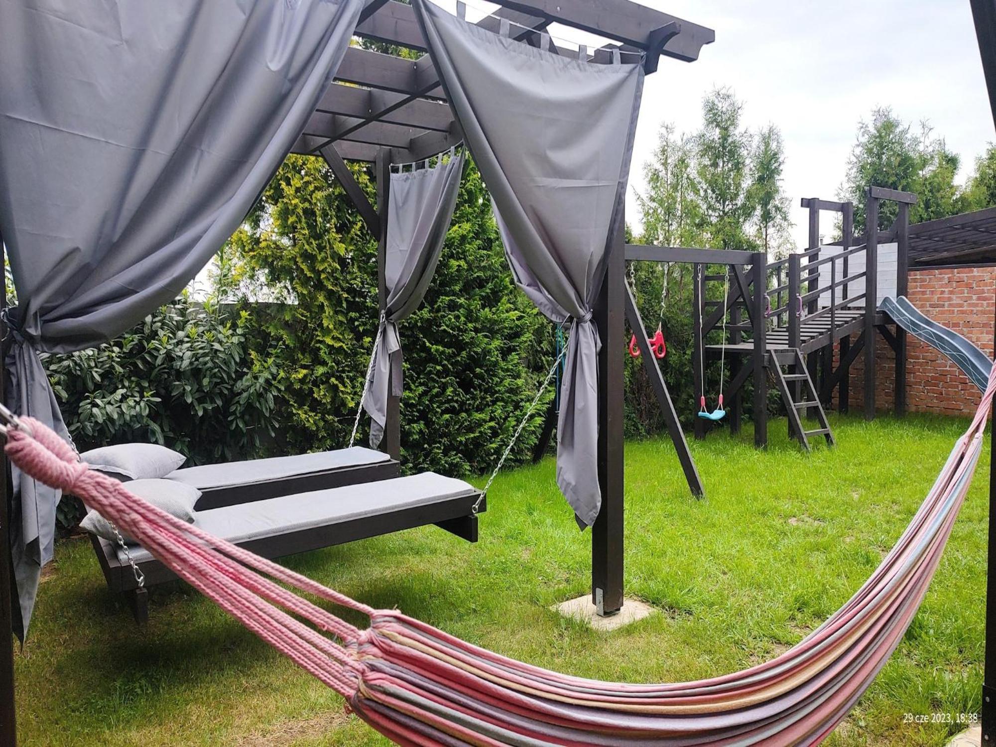 Comfortable Holiday Homes, Swimming Pool, เรวัล ภายนอก รูปภาพ