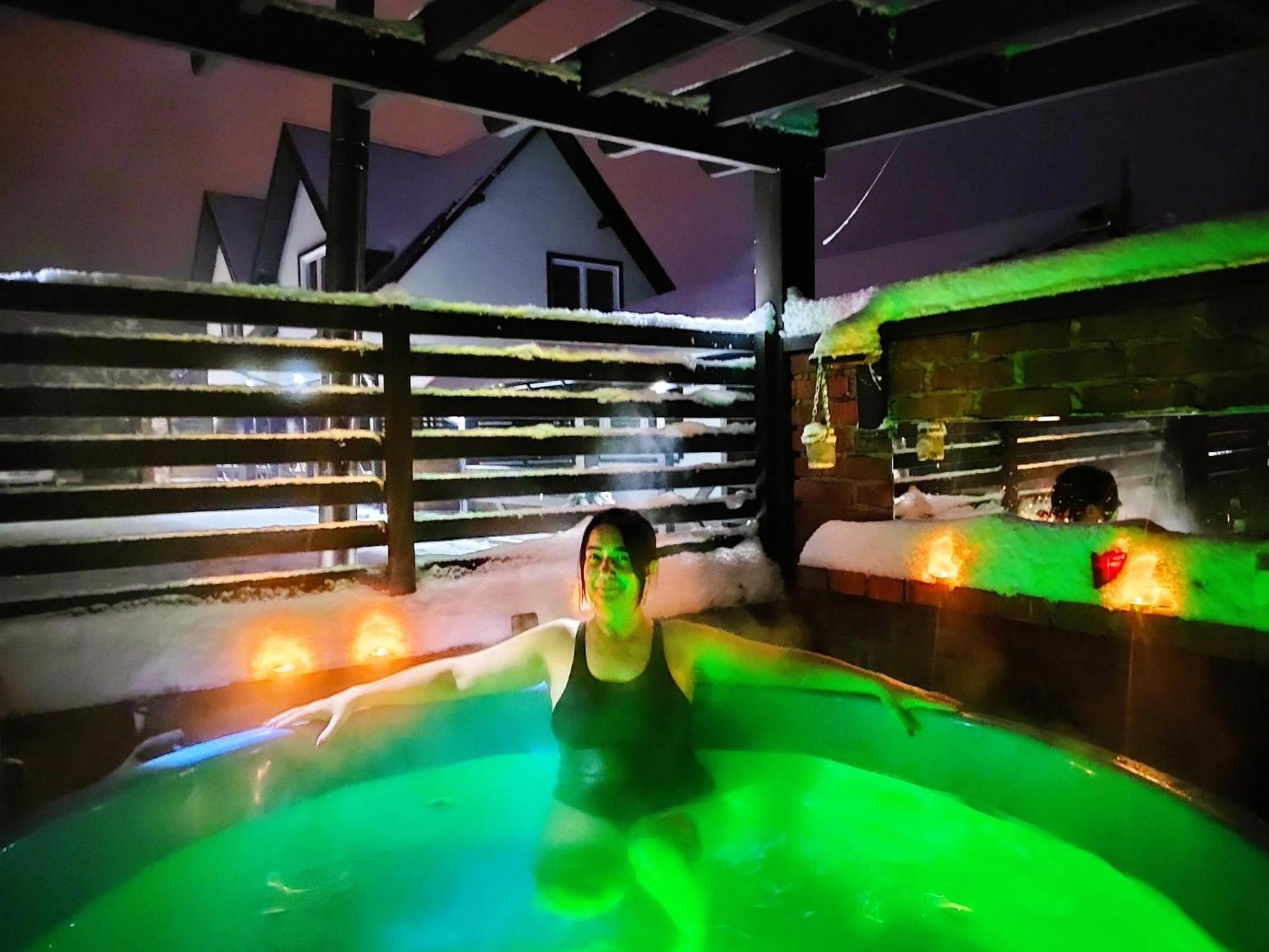 Comfortable Holiday Homes, Swimming Pool, เรวัล ภายนอก รูปภาพ