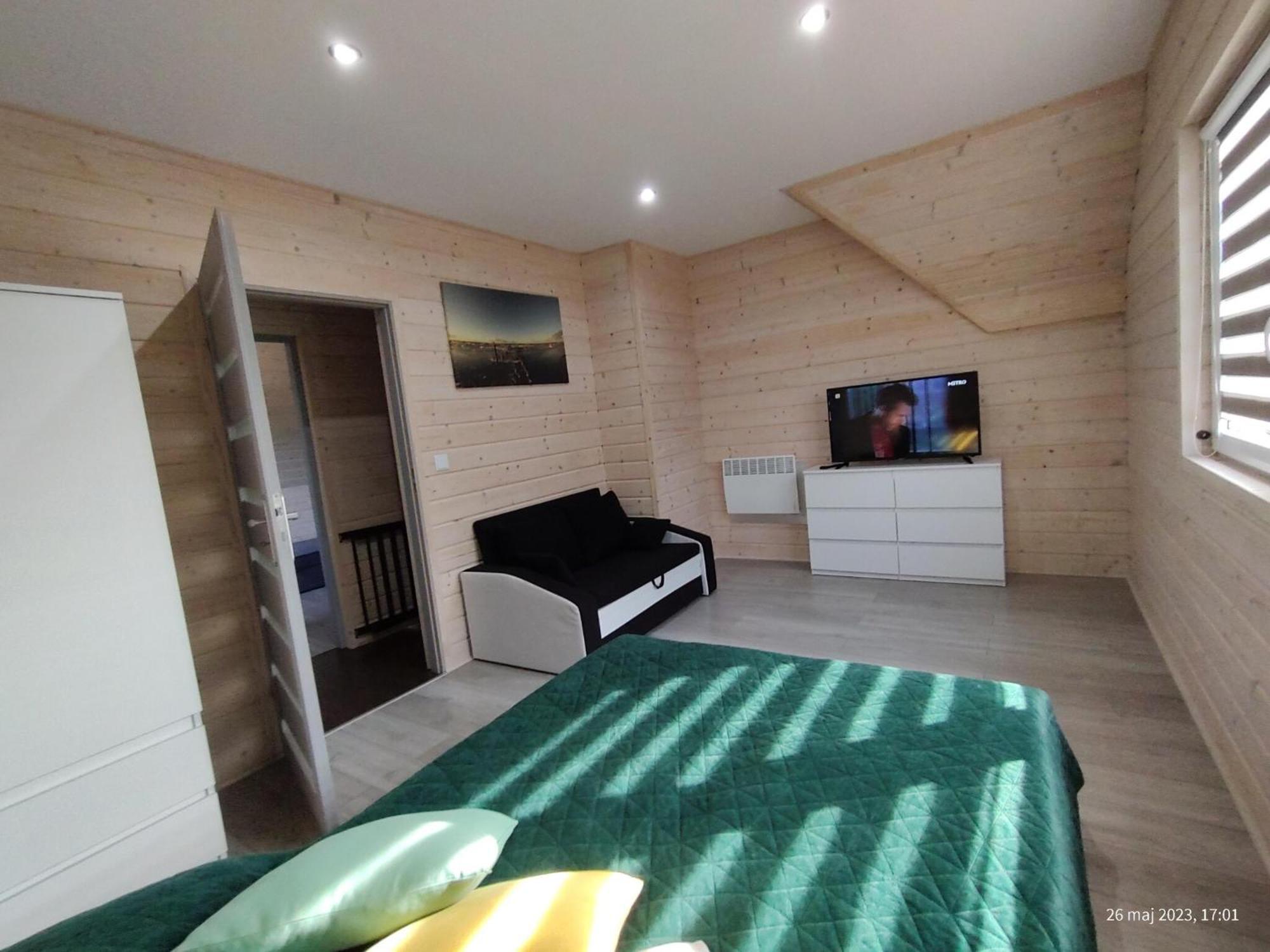 Comfortable Holiday Homes, Swimming Pool, เรวัล ภายนอก รูปภาพ