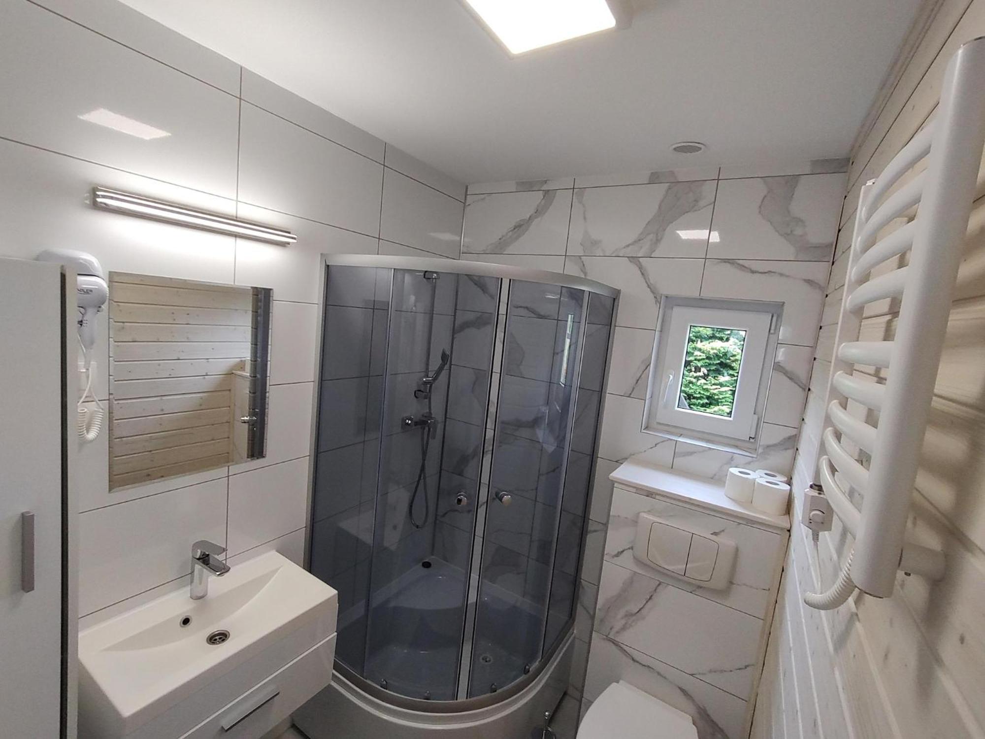 Comfortable Holiday Homes, Swimming Pool, เรวัล ภายนอก รูปภาพ